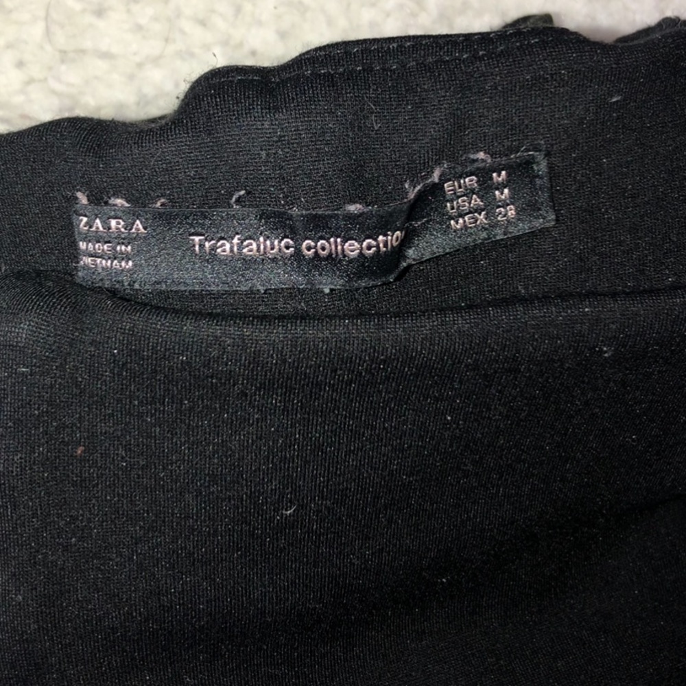 Zara Pants - Picture 3 of 3